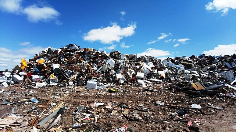 Ostexperte: сжигая, а не перерабатывая свой мусор, Россия пошла «грязным и дорогим путём»