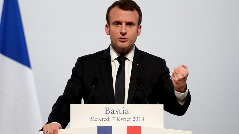 Макрон: Франция нанесёт удар по Сирии, если получит доказательства химатак 
