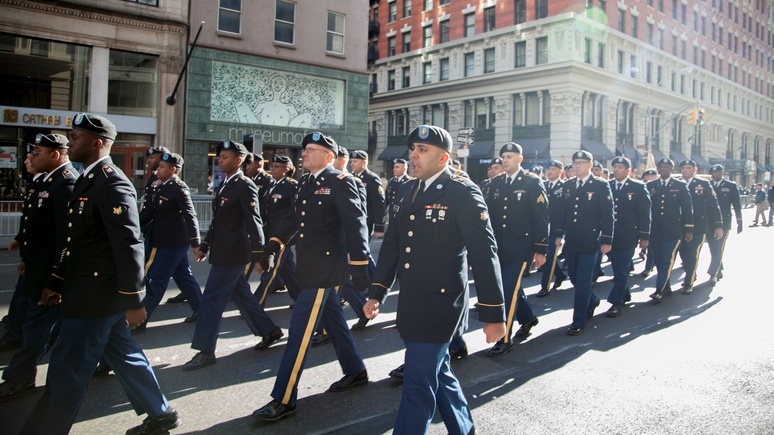 Spiegel: страсть Трампа к армии и парадам беспокоит даже военных