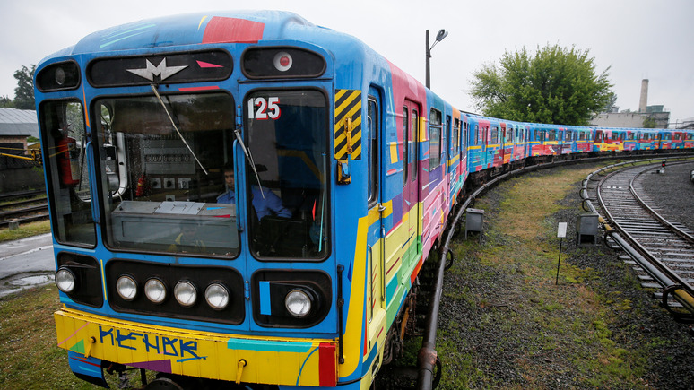 СТРАНА.ua: долги перед российской компанией могут остановить киевское метро 