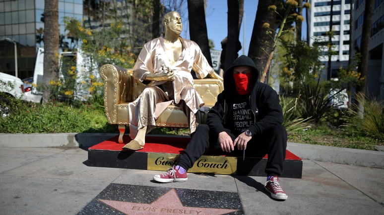 Hollywood Reporter: «золотая» кушетка Вайнштейна разоблачает порочные практики Голливуда