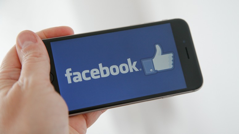 Bloomberg: данные 87 млн пользователей Facebook могут храниться в России 
