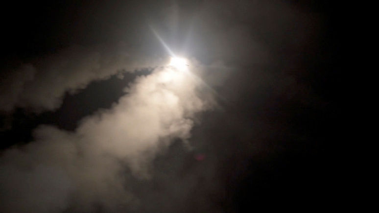 Guardian: ПВО Сирии перехватили ракеты над Хомсом