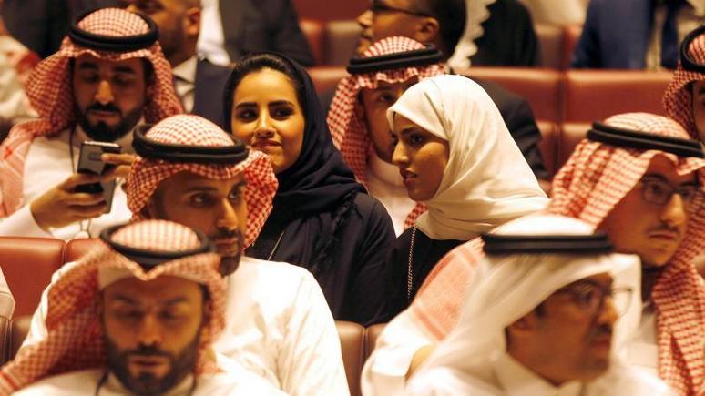 Stern: в Саудовской Аравии разрешили кинотеатры — впервые с 1980-х годов