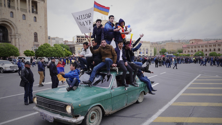 Foreign Policy: события в Армении не означают выход Еревана из орбиты Москвы