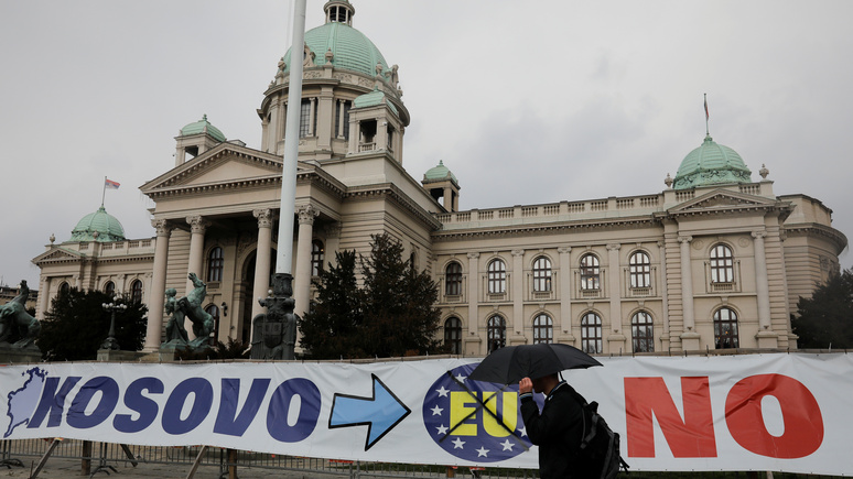 Guardian: Вучич не против независимости Косова, если Сербия получит что-то взамен