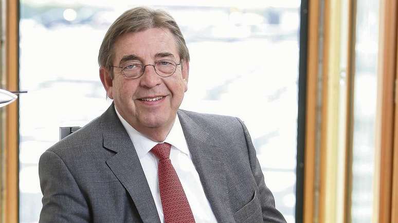 Немецкий политик: США раскалывают Европу и мешают российско-немецкому сближению