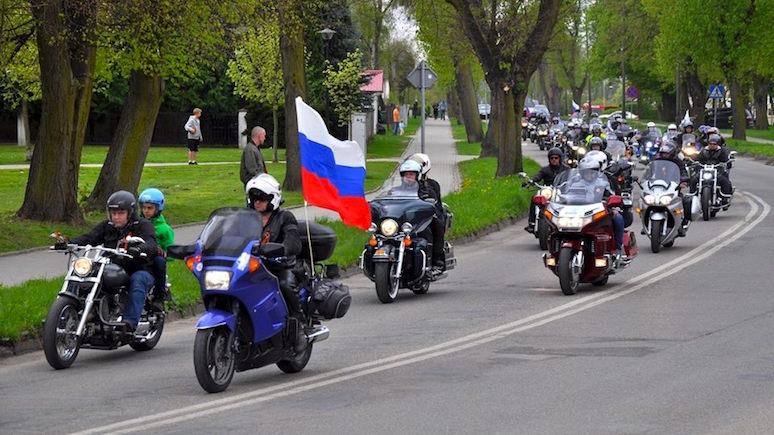 Wyborcza: калининградских байкеров пустили в Польшу почтить память советских солдат 