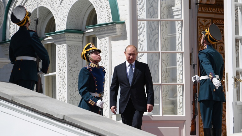 Ващиковский: на следующий срок у Путина два плана, и оба не сулят ничего хорошего