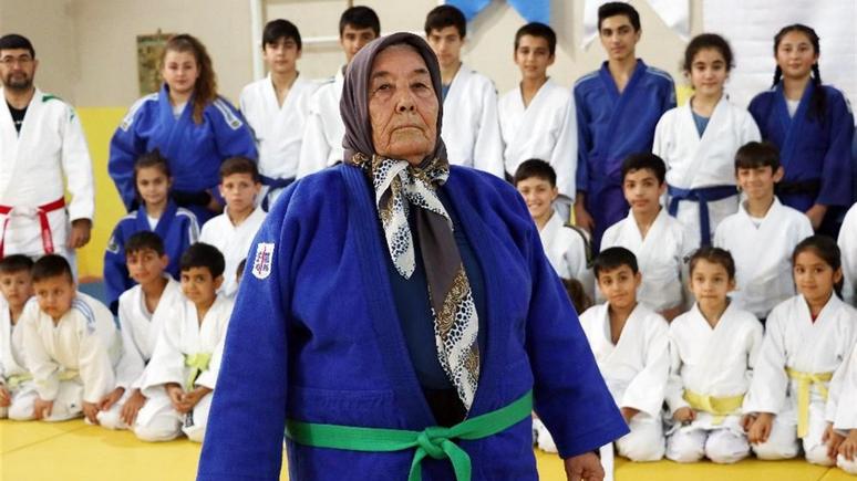 Daily Sabah: турецкая бабушка открыла для себя дзюдо в 80 лет