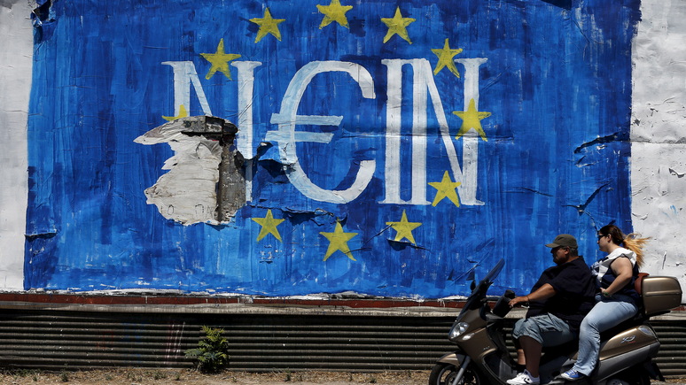 HBL: ЕС стоит подумать о списании Греции долгов — чтобы Афины не ушли к Москве