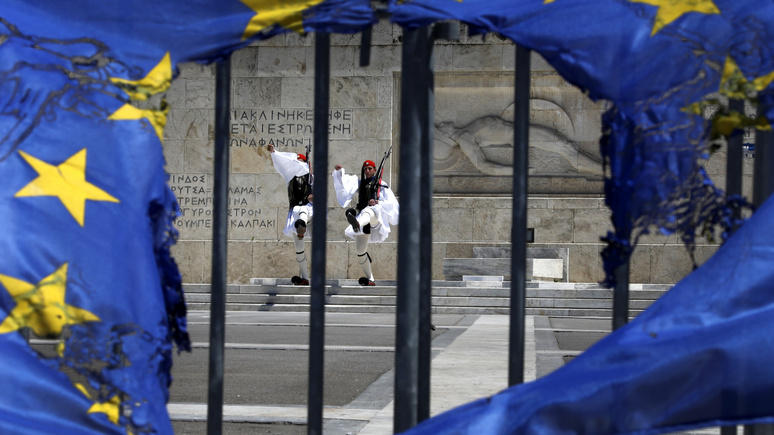 NZZ: разобщённой Европе нечего противопоставить растущему российскому влиянию 
