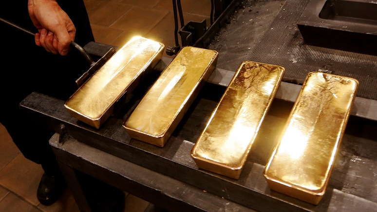 Contra Magazin: Россия предпочитает долларам золото, и она в этом не одинока