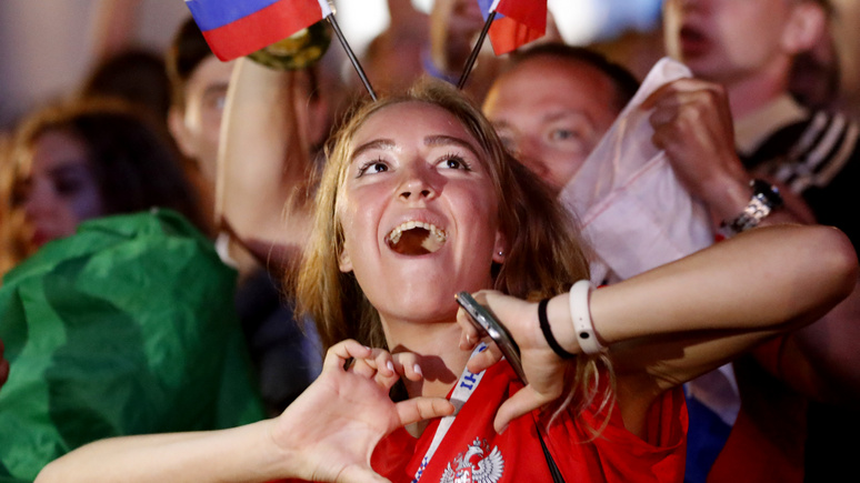 Guardian: атмосфера чемпионата мира притягивает к себе всё больше болельщиц