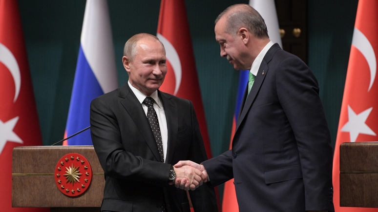 Times: Путин поспешил поздравить Эрдогана с победой в надежде отдалить Турцию от ЕС