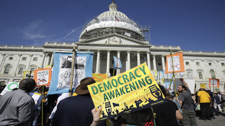 Washington Post причислила США к странам с ухудшающейся демократией