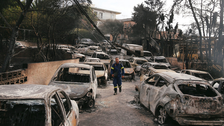 АBC: страдающей от лесных пожаров Греции помогают всем миром