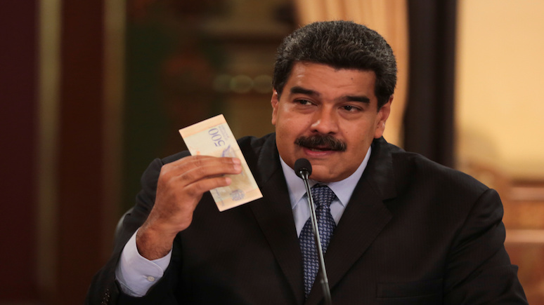 La Vanguardia: Мадуро обрушил боливар к доллару на 96%