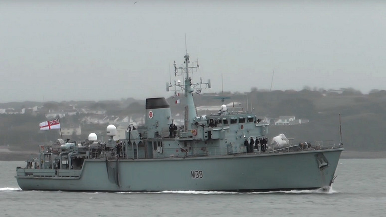 Daily Mail: британский ВМФ «проводил» через Ла-Манш новый российский фрегат 