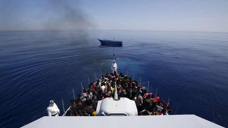 Сальвини: Италия больше не является лагерем для беженцев Европы