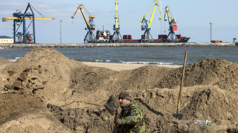 Украинский депутат пообещал уничтожить российский флот в Азовском море за 5 минут