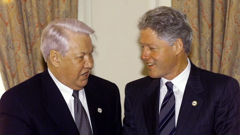 Wyborcza: Борис Ельцин пытался убедить «друга Билла» в том, что Польша присоединит Белоруссию