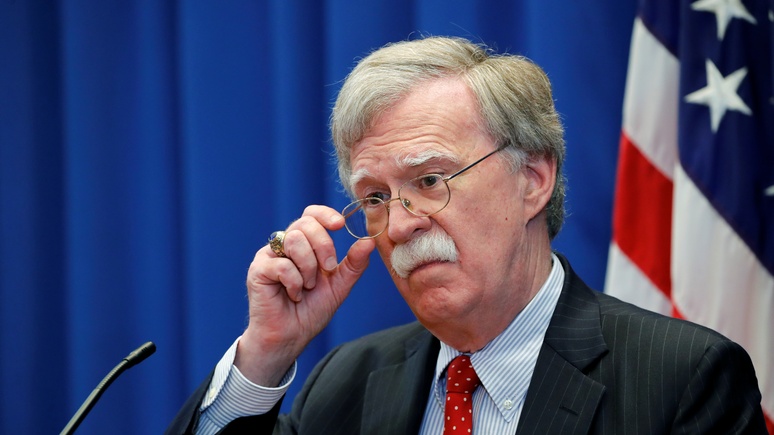 WP: Болтон заявил, что США останутся в Сирии до тех пор, пока оттуда не уйдёт Иран