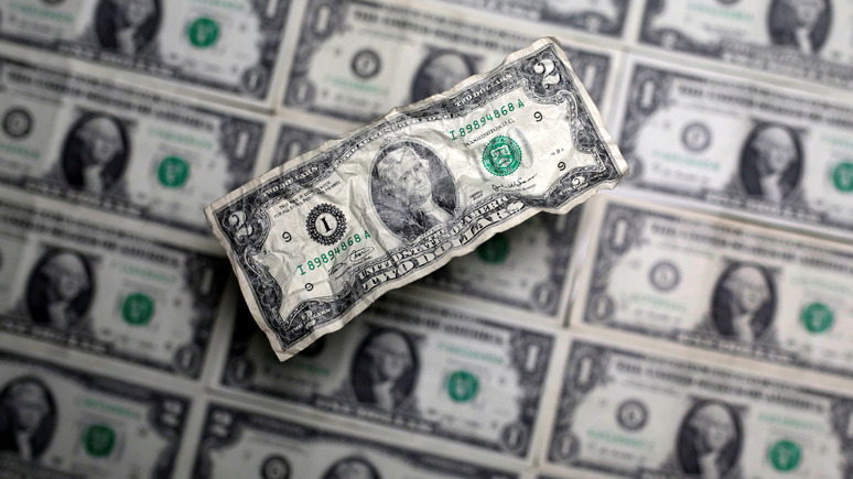 Bloomberg: американский доллар рискует потерять лидерство в мировой экономике
