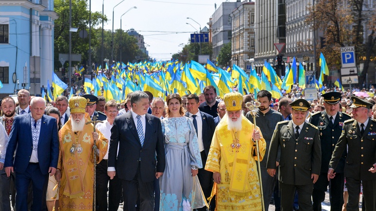 Libération: из автокефалии церкви на Украине делают вопрос предвыборной борьбы