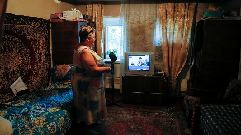Голос: более половины украинцев против запрета российских каналов и фильмов