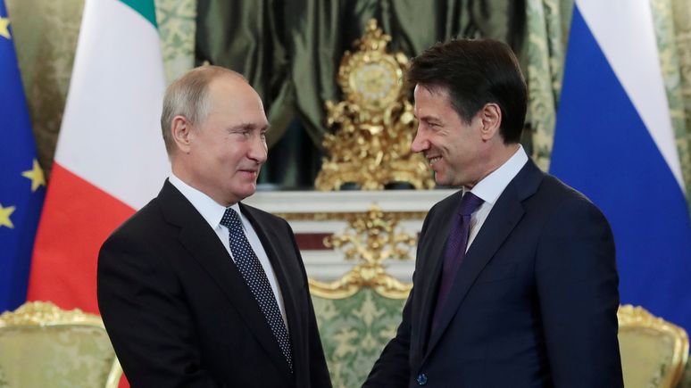 Le Monde: поссорившись с ЕС, Италия демонстративно укрепляет дружбу с Россией