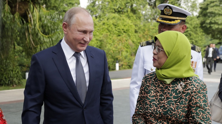 Президент Сингапура: несмотря на различия, у нас с Россией установилась «давняя дружба»