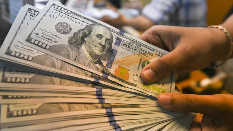 FAZ: Европа возмущена диктатом доллара, но у неё нет приёма против этого «лома»
