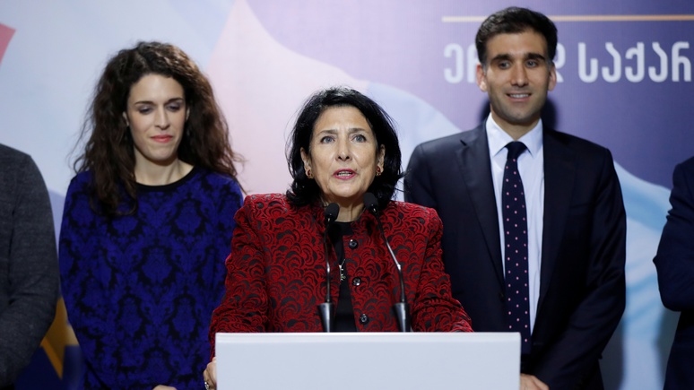 News.com.au: француженка Зурабишвили стала первой женщиной-президентом Грузии