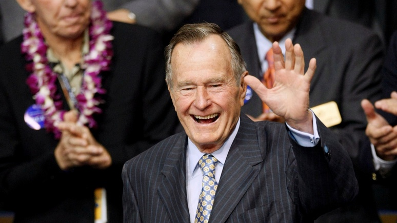 CNBC: умер 41-й президент США Джордж Буш-старший, который «помог развалить Советскую империю»