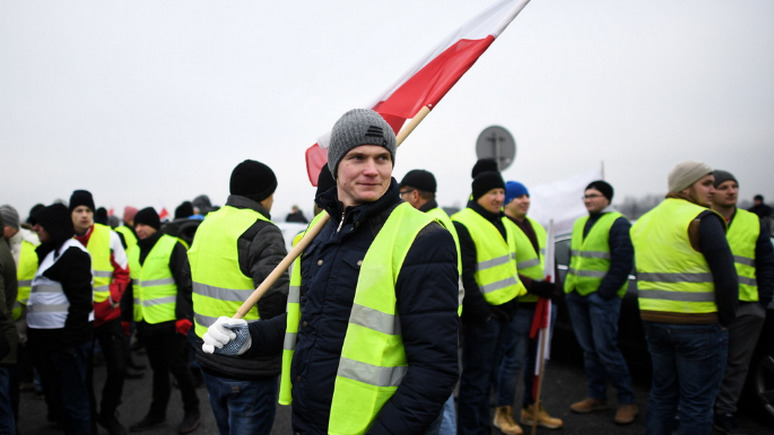 СТРАНА.ua: польские «жёлтые жилеты» потребовали пошлин на украинские товары