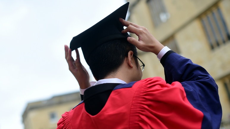 Times: британские университеты тратят миллионы на психическое здоровье студентов, но проблема лишь усугубляется