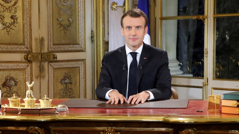 Le Figaro: к попытке Макрона пообщаться с народом французы отнеслись скептически