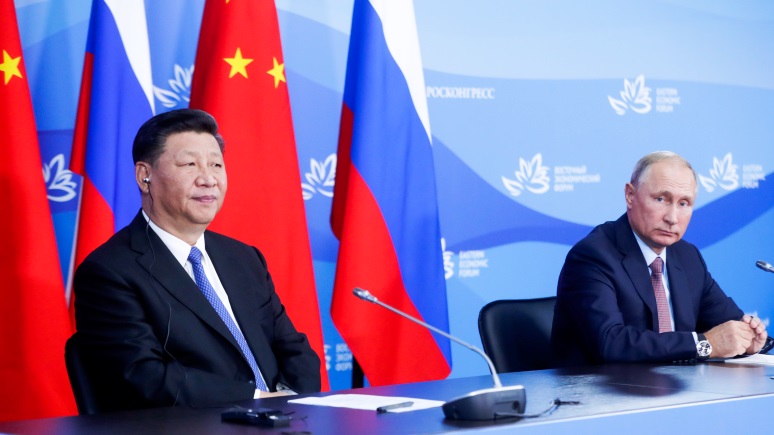 Forbes: США взяли курс на изоляцию России и Китая