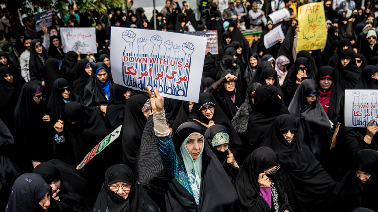 Обозреватель Bloomberg о юбилее иранской революции: надменный нарциссизм Запада сделал «столкновение цивилизаций» неизбежным