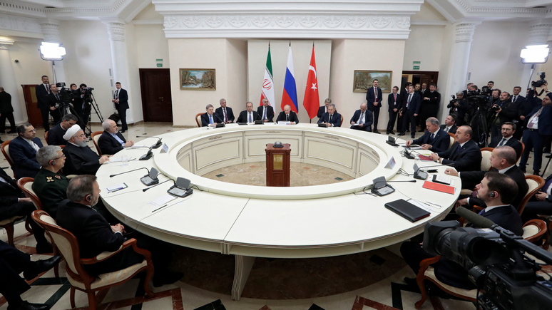 Independent: Москва и Вашингтон в борьбе за Ближний Восток устроили «дуэль саммитов»
