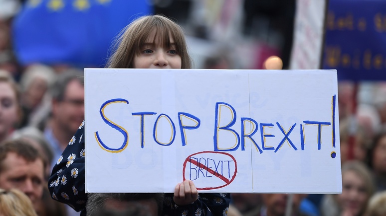 Independent: план брексита Мэй потерпел очередное фиаско в парламенте Великобритании