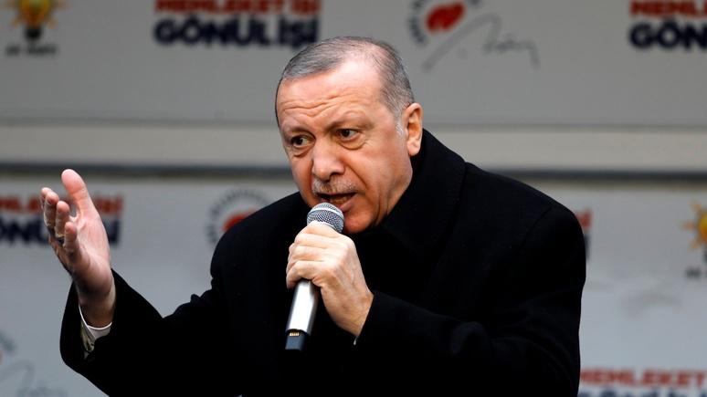 Hürriyet: Эрдоган не прислушался к настойчивому призыву США отменить сделку по российским С-400