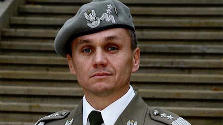 Польский генерал: благодаря членству в НАТО «зелёные человечки» до нас не дошли 