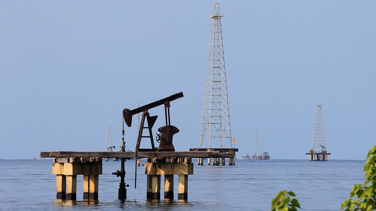 ABC: США давят на своих партнёров, чтобы те не закупали венесуэльскую нефть