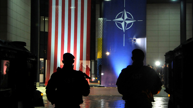 Бывший генсек НАТО призвал Россию и Запад объединиться перед лицом общих угроз