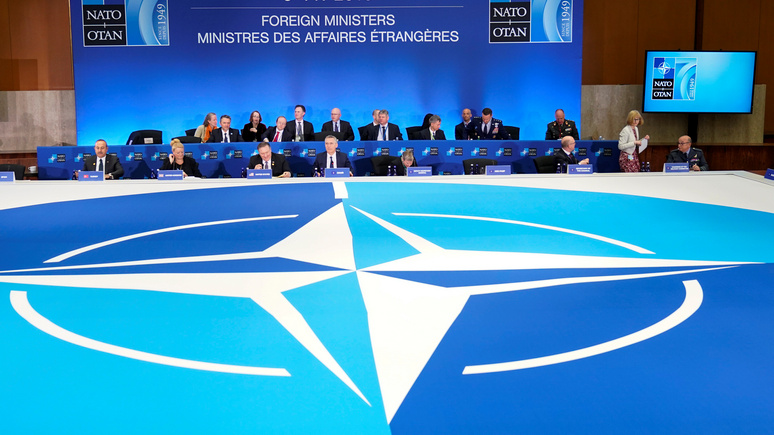 Обозреватель USA TODAY: история НАТО не идеальна, но без него Россию не сдержать