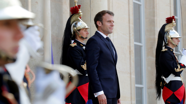 Le Figaro: «проклятие двух лет» не обошло стороной и Макрона 
