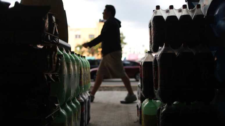 Le Monde: Coca-Cola платила учёным, чтобы доказать безвредность своей продукции