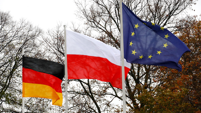 Polskie Radio: Польша насчитала репараций от Германии где-то на триллион долларов